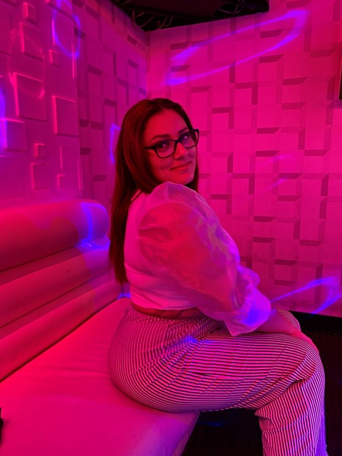 Header of bigtitttytee