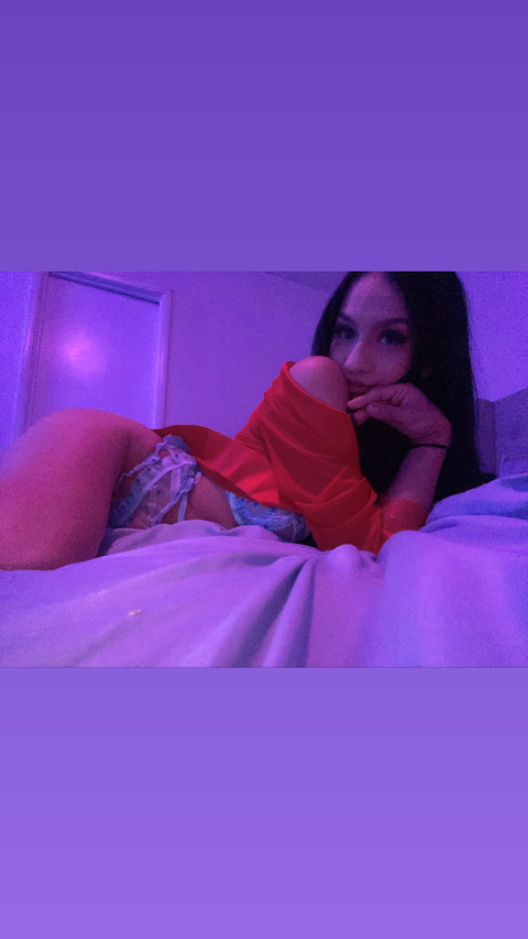 Header of brittanybaabyy