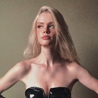Britt 🐝🍯🥂 @brittvnybitchh Leak OnlyFans 

 profile picture