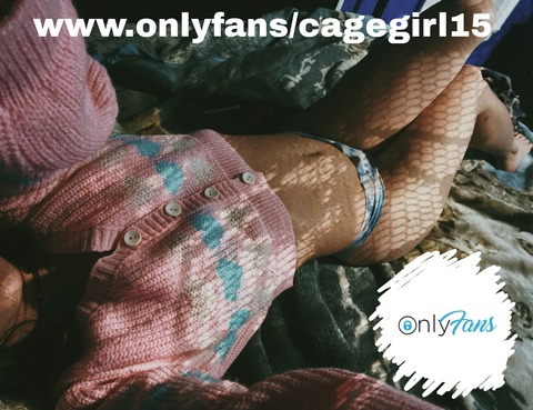 Header of cagegirl15