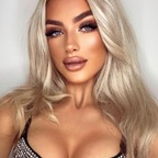 Onlyfans leak carolinederpienski 

 profile picture