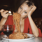 carolinevreeland (Caroline Vreeland) OF Leaked Pictures and Videos [NEW] profile picture