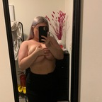 Claire (@clairewithcurves) Leak OnlyFans 

 profile picture