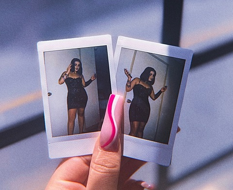 Header of claudiabenton