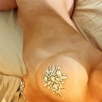 cleavageandcarbs (Cleavage and Carbs) OnlyFans Leaked Content 

 profile picture