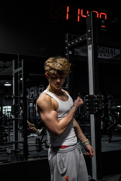 Header of cmuscle2.0