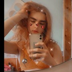 cosmicswan (emily) OnlyFans Leaked Videos and Pictures 

 profile picture