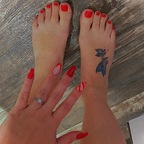 Pretty Toes 🤍💅🏻 @curligirlxo Leak OnlyFans 

 profile picture