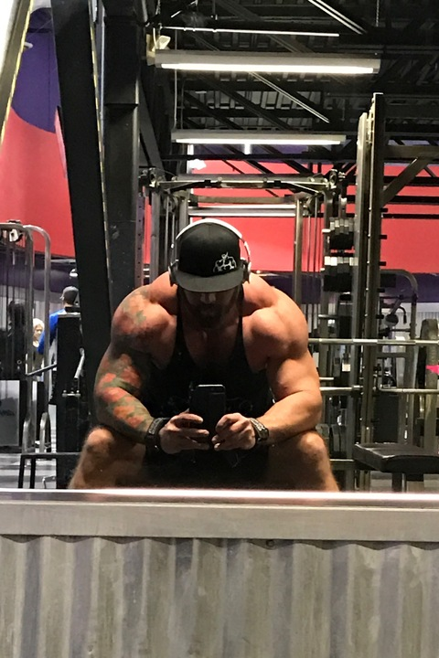 Header of daddygymrat