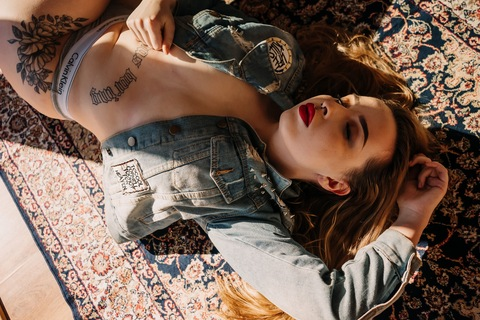 Header of dideliaa