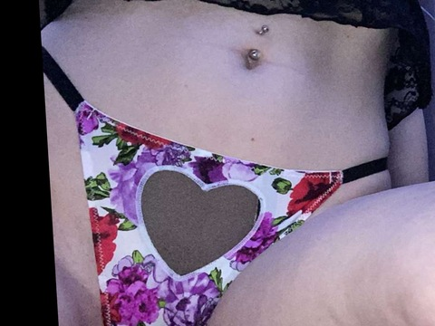 Header of eelizabethm
