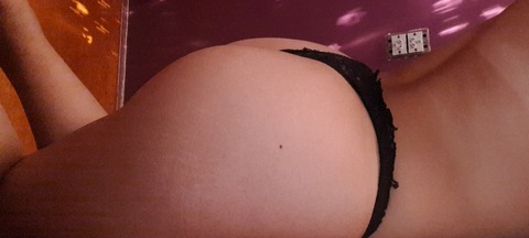 Header of eliana_c