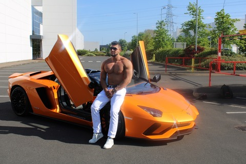 Header of emalsthetics