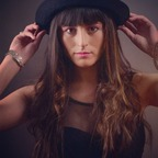 Onlyfans leak emmi.lou 

 profile picture