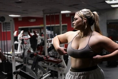 Header of exclusiveelle