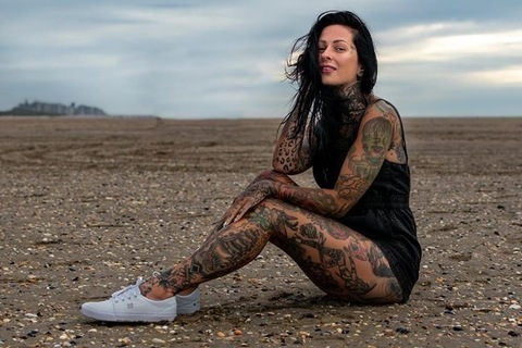 Header of femkefatale