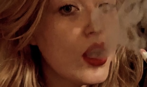 Header of foxxyypaige