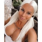 Suzi Grande (@grande_suzi) Leak OnlyFans 

 profile picture