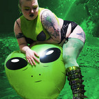 💚🥒𝒢𝑅𝐸𝐸𝒩𝒬𝒰𝐸𝐸𝒩𝒳 🥒💚 greenqueenx Leaked OnlyFans 

 profile picture