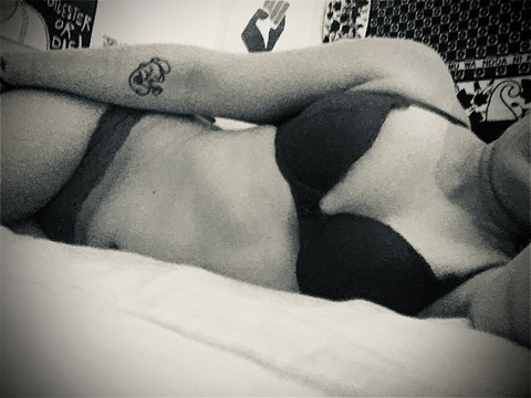 Header of h0lyst0ne