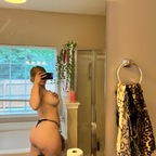 h2hoeeee (Holly Jenna) free OnlyFans Leaked Content 

 profile picture