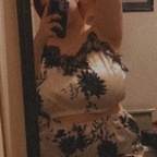 Honeybiscuit20 (@honeybiscuit20) Leaks OnlyFans 

 profile picture