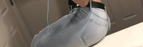 Header of hornybre1103