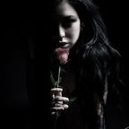 inhergrave (Emi Graves) OnlyFans Leaked Videos and Pictures 

 profile picture