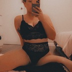 itsme_nickib (NickiB 🧚🏼‍♂️) OnlyFans Leaked Content 

 profile picture