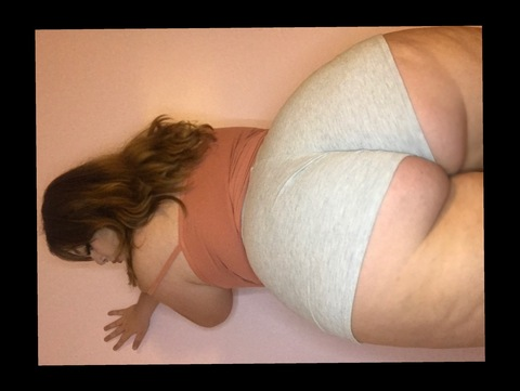 Header of khloekreamx