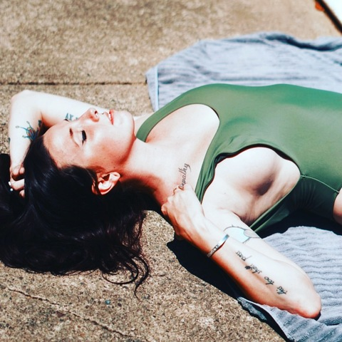 Header of ladylunablue