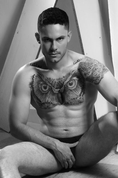 Header of lainavazquez