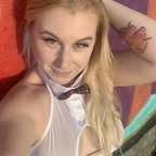 Liana Layne @liana_layne_xxx Leaks OnlyFans 

 profile picture
