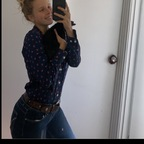 Lickmyliv (@lickmyliv) Leaks OnlyFans 

 profile picture