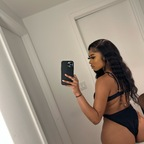 littlemissgoldenn OnlyFans Leak 

 profile picture