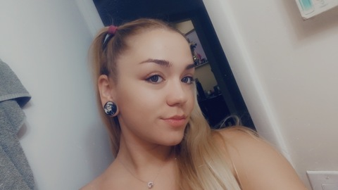 Header of littlepinkg