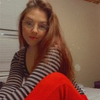 Courtney (@lizlemonz) Leaked OnlyFans 

 profile picture