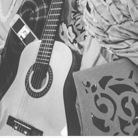 Header of love_