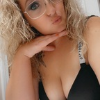 Free access to (@lovelycutie03) Leaks OnlyFans 

 profile picture