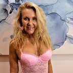 MaddisonLane - MILF from Down Under (@maddisonlane) Leak OnlyFans 

 profile picture