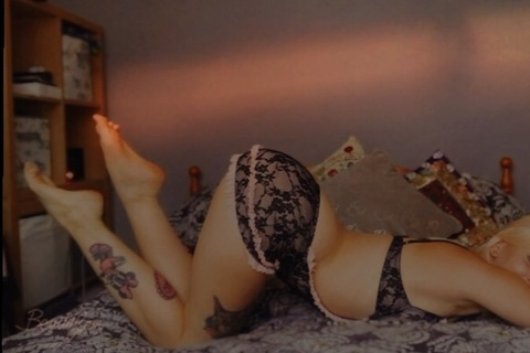 Header of melodymae.x