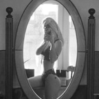 miafragila (Mia) free OnlyFans content 

 profile picture