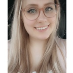 Onlyfans leaks mira_more 

 profile picture