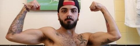 Header of mockingbeards