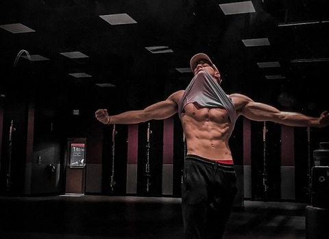 Header of mr.invincible