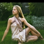 naturist.amyoga naturist.amyoga Leaks OnlyFans 

 profile picture