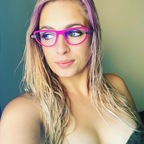 Naughtynikki611 (@naughtynikki611) Leaks OnlyFans 

 profile picture