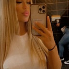 Nicole (nicolebabes03) Leaks OnlyFans 

 profile picture