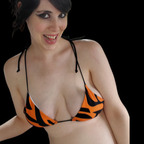 Nova Nickels novanickels Leaks OnlyFans 

 profile picture