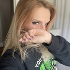 Free access to (onetinymother) Leaks OnlyFans 

 profile picture